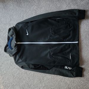 Mens like new Nike zip jacket